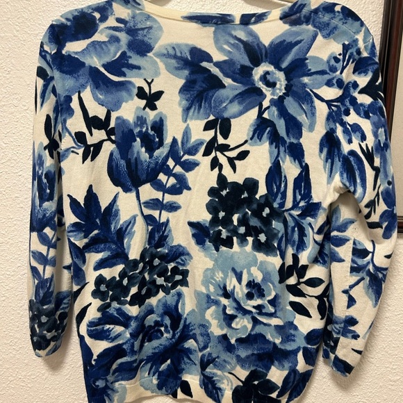 Talbots Blue and Cream Cardigan women’s Medium - Picture 2 of 5